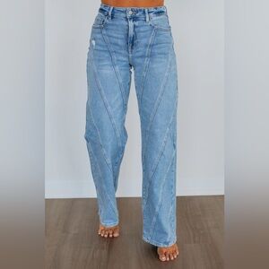 Wild Oak Boutique-Logan Hidden Jeans - Unmistakable